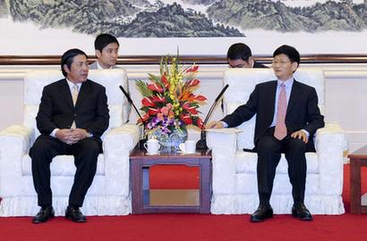 孟建柱会见越共中央内政部长阮伯清