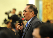 美国有线电视新闻网记者提问