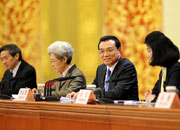 国务院总理李克强回答记者提问