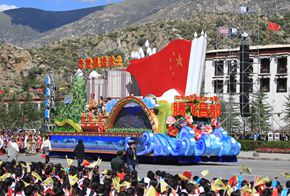 游行彩车