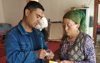 对话丨华能新疆哈拉奇村工作队队员艾海提江·艾山：用平凡谱写服务新篇章