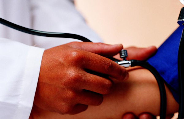 专家:高血压患者6种危险因素管理比纯降压重要