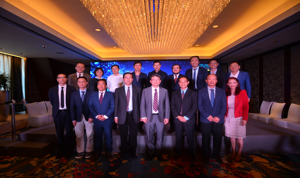 2017未来科学大奖揭晓 潘建伟、施一公、许晨阳获奖