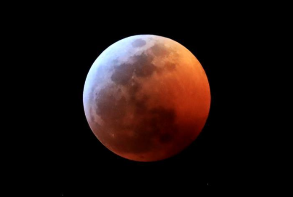 what is 超级月亮