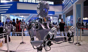 打造人机共融发展新格局