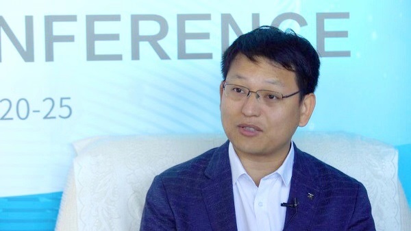 刘连庆：生物材料助力微纳机器人发展