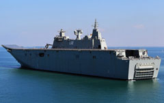 澳大利亚"堪培拉"级两栖攻击舰