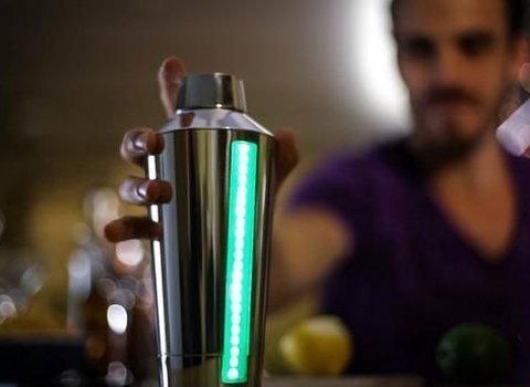 智能调酒壶：在家喝鸡尾酒
