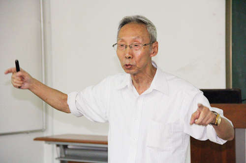 倪嘉缵：搞学问，知识面太窄是不行的