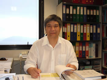 唐本忠：科学家要有早上往实验室跑的冲动