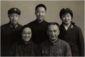 漫天飞雪和朱光亚星