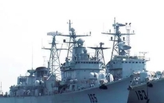 052型导弹驱逐舰的研制（上）