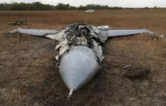 F-16C机翼被撞掉一半结局会怎样？