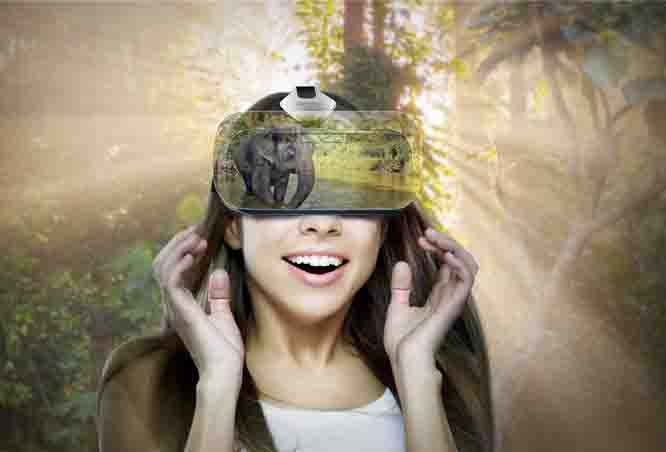 戴上&ldquo;眼镜&rdquo;踏入另一时空 虚拟现实技术凸显魔力