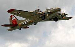 中国空军未来轰炸机：哪个轰更重要？