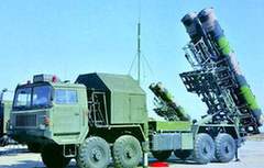 俄测试新型远程防空导弹