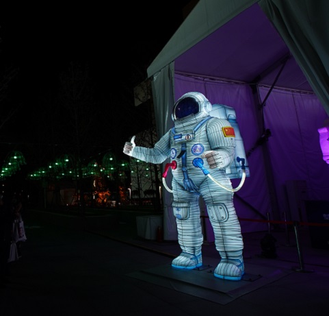 图集：“科学之夜”为观众打造精彩科学盛宴