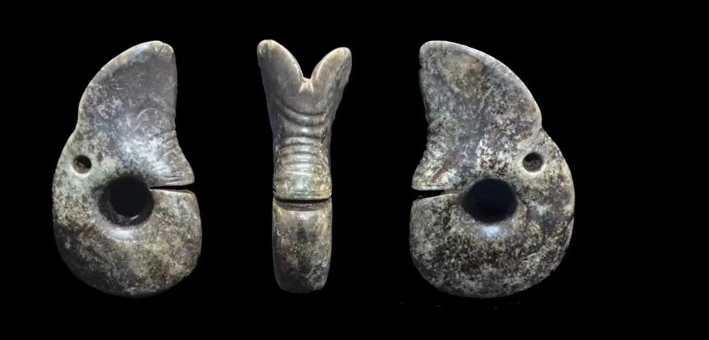 如果文物会说话|红山玉龙“家族”里的“大块头”到底什么来头？-新华网