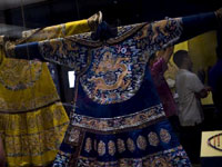 国采朝章--清代宫廷服饰展