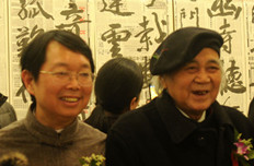 黄君与谢云合影