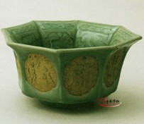 青釉露胎开光印花八角碗