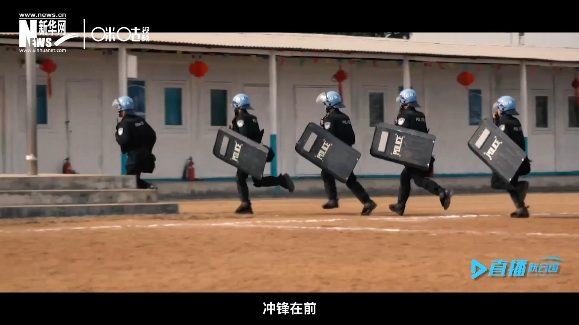 有这样一支队伍，他们不畏艰险，冲锋在前，头戴蓝盔，为和平而战，他们的名字叫做联合国维和部队。