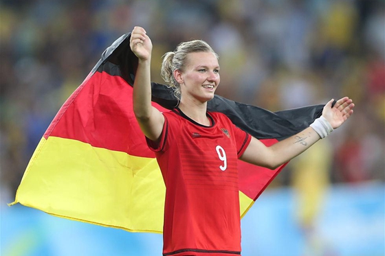 奥运女足决赛：德国队夺冠