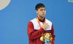 梁振英祝贺香港代表团在里约残奥会夺牌