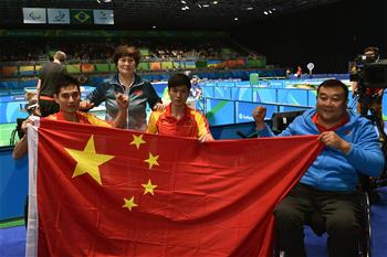 乒乓球——中国队获得男子团体3级冠军