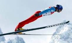 亚冬会跳台滑雪比赛延期进行
