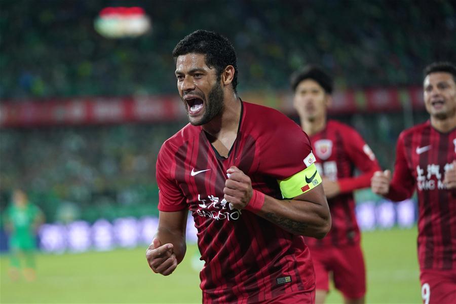 中超收官形势分析：争冠“二人转”，保级“大混战”