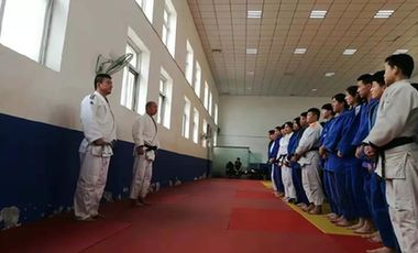 备受欢迎的寒假“补习班”——探访内蒙古首个柔道冬令营