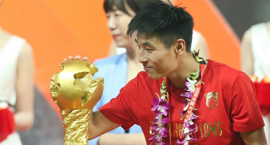 武磊加盟西甲西班牙人队