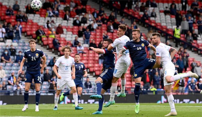 欧锦赛小组赛：捷克胜苏格兰
