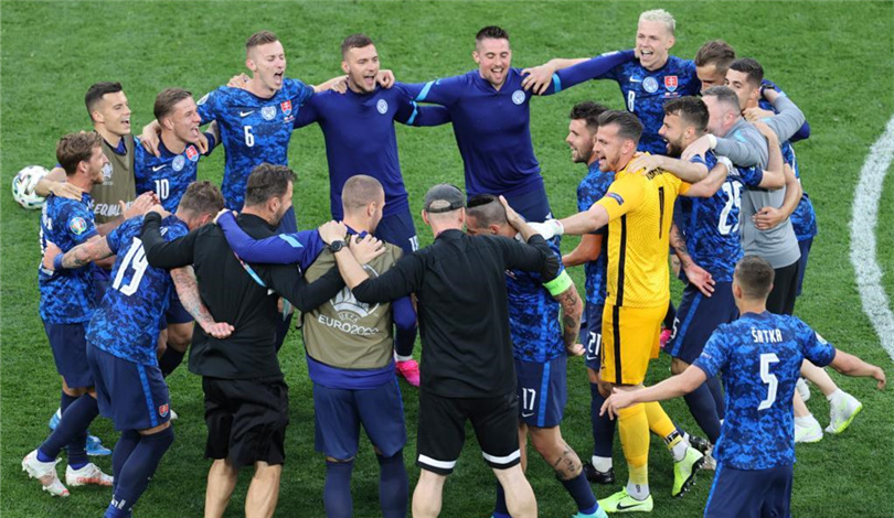 欧锦赛小组赛：斯洛伐克胜波兰