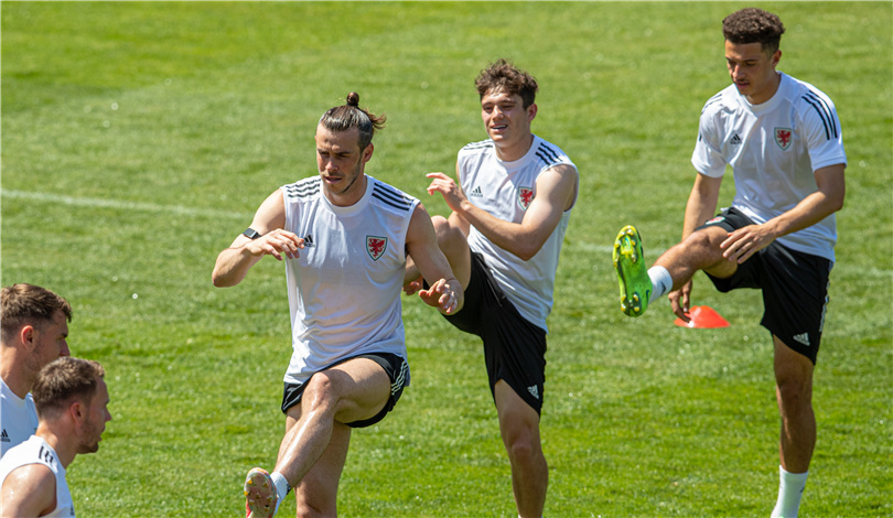 欧锦赛：威尔士队进行赛前训练