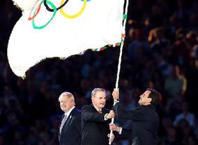 奥林匹克会旗交接
