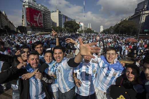 阿根廷球迷首都观赛