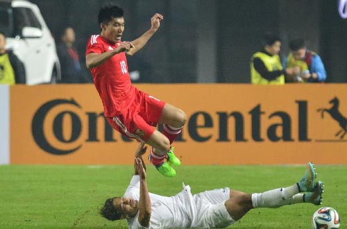 友谊赛：中国1-1新西兰 郑智破门