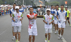 全国第九届残运会暨第六届特奥会火炬传递在四川广安启动