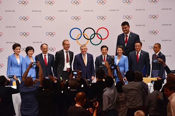 国际奥委会与2022年冬奥会举办城市举行联合新闻发布会