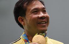 越南媒体与民众热议黄春荣获得越南奥运首枚金牌