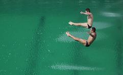 里约奥组委解释跳水池变绿原因 称对运动员健康无影响