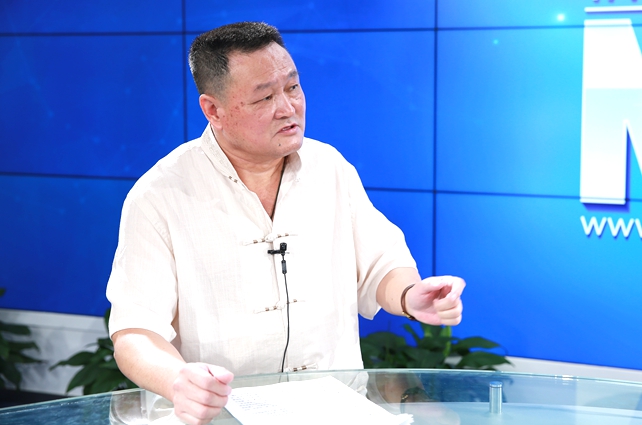 再苦，也要把钱花在绘画上