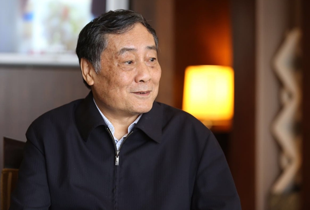 企业家精神需要勇于承担社会责任 先富帮后富