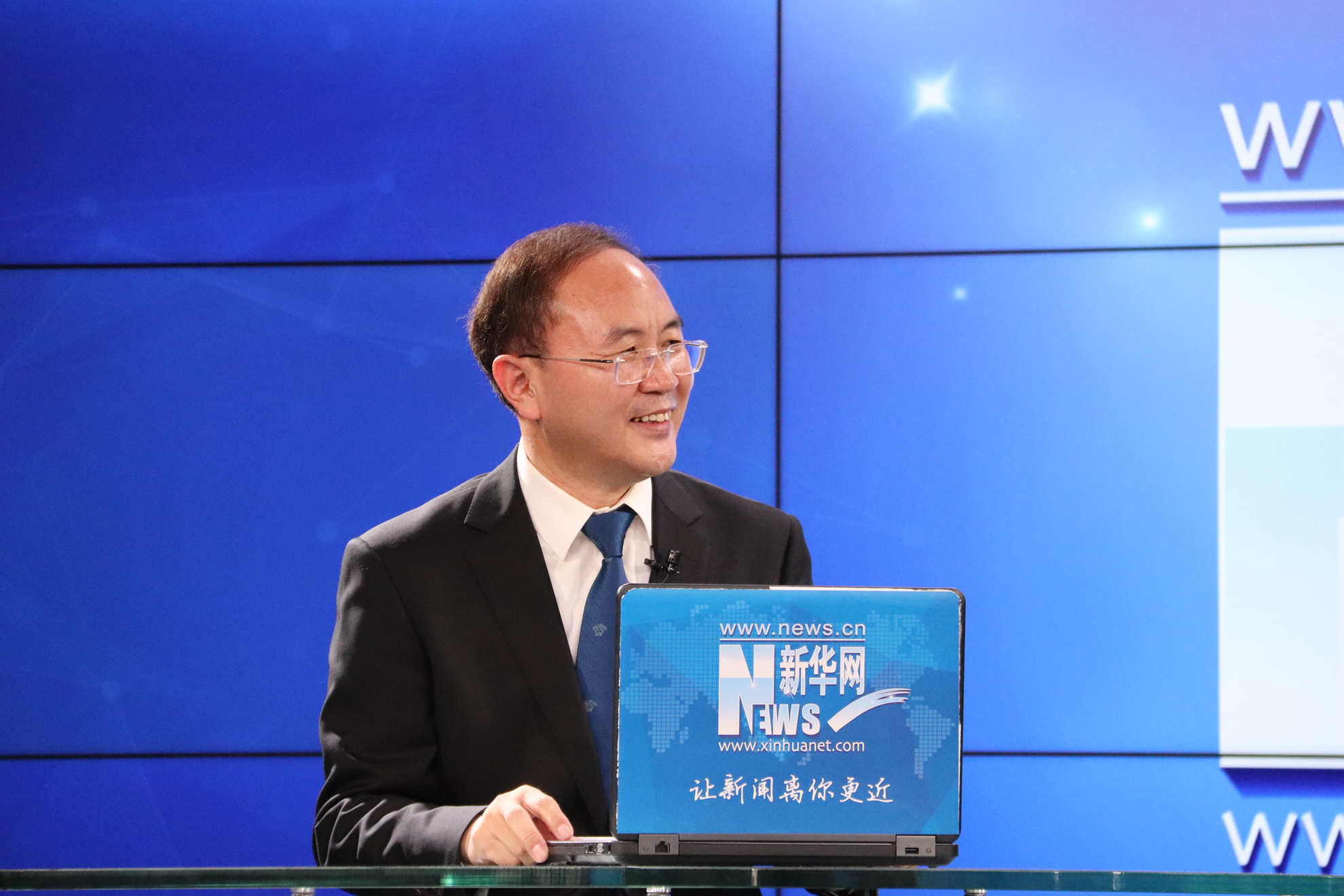 我提这个模式是针对现代医学模式存在的缺陷。