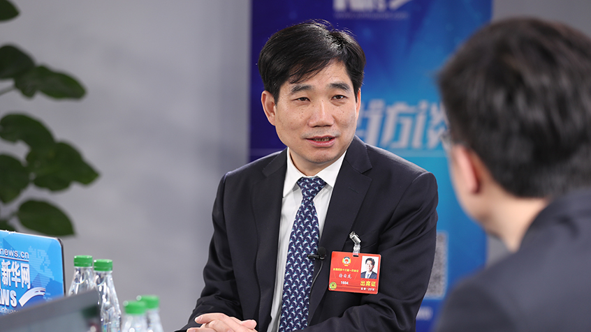 徐安龙谈中医药教育：创新和传承缺一不可