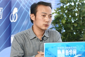 80后瓷板画艺术家黄东：山水雅韵 绘于一瓷