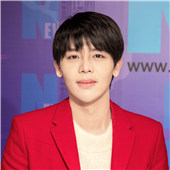 做艺先做人 努力在当下