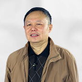 在区域经济发展过程中，郑州作为国家中心城市的战略地位不可替代